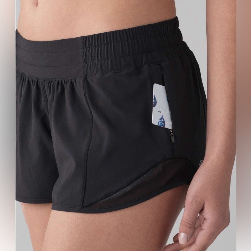 Lululemon Hotty hot 2.5 short